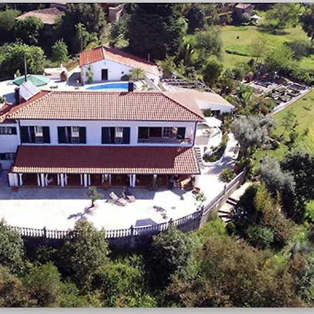 Quinta Da Granja Gardener's 山林小屋 *